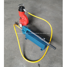 Pompe hydraulique manuelle et poinçon hydraulique